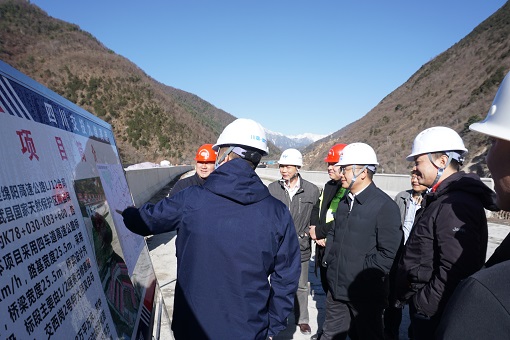 绵九公司党委副书记、总经理傅舰锋到平武调研指导工作.jpg